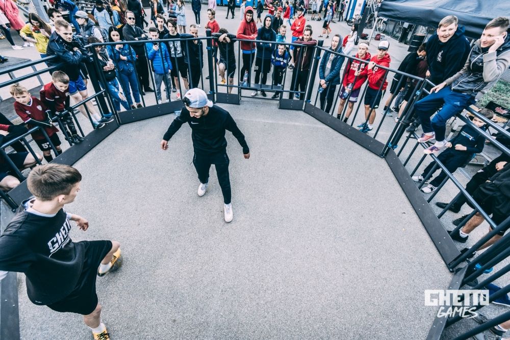 Площадка для панна-футбола КЕНГУРУ ПРО в Риге